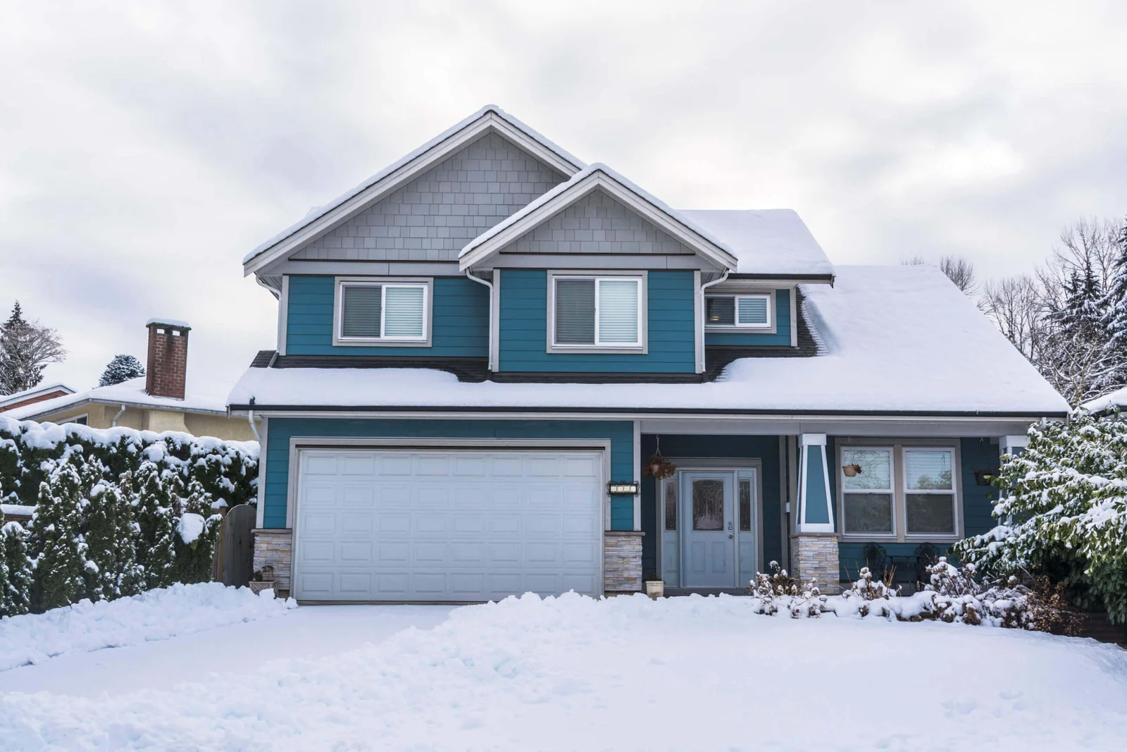 Why You Need to Remove Snow From Your Roof
