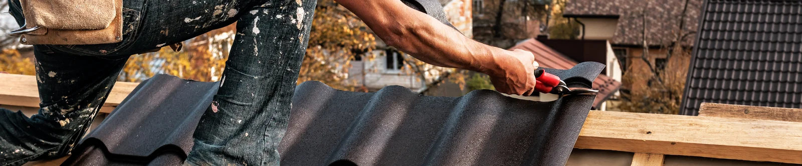 Roof Repair vs. Roof Replacement